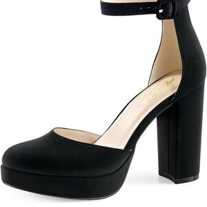 Brand New Never Worn Black Heels